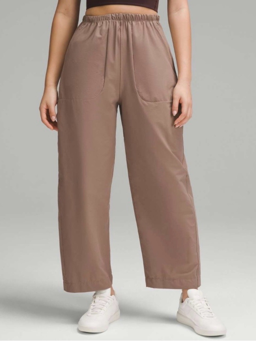 Lululemon Athletica Lightweight Mid-Rise Barrel-Leg  Cropped Pant Taupe Size 0